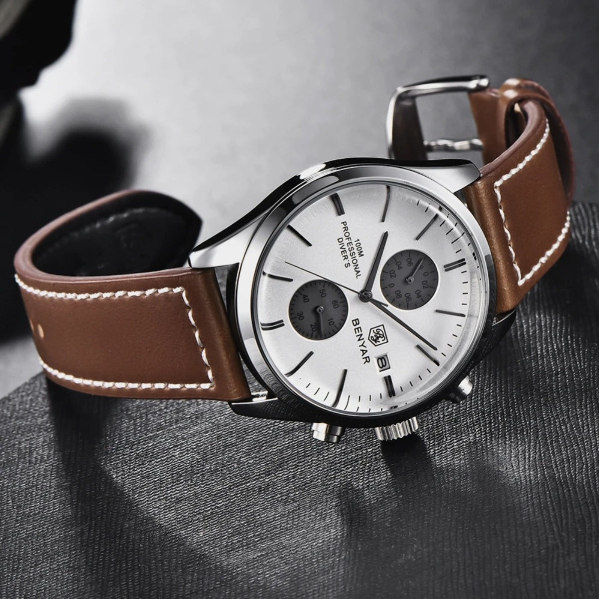 Relogio de Couro Marrom Classic Civano